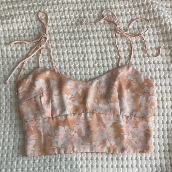 Resa crop tank top small - Picture 1 of 3